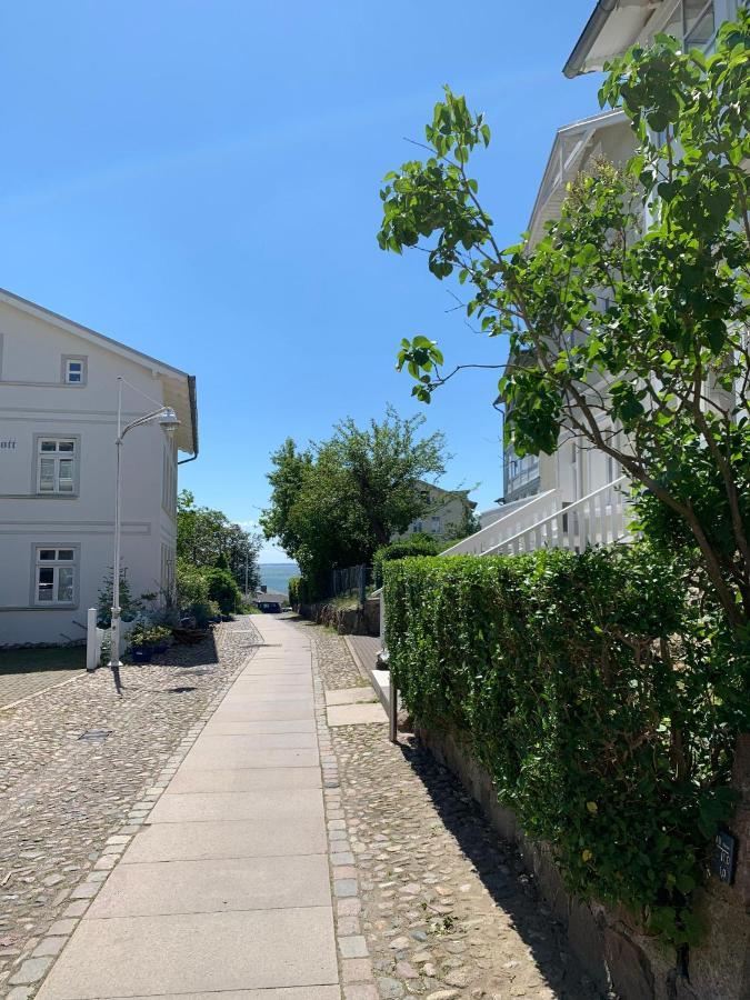 Villa-Rosengarten-Ferienwohnung-Baumhaus-Mit-Seeblick ساسنيتز المظهر الخارجي الصورة