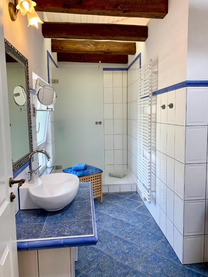 Villa-Rosengarten-Ferienwohnung-Baumhaus-Mit-Seeblick ساسنيتز المظهر الخارجي الصورة